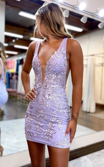 Short Floral Masquerade Bodycon Boho Lace Homecoming Dress Sexy Elegant Plunging Deep-V Back Mini Party Gown with Appliques