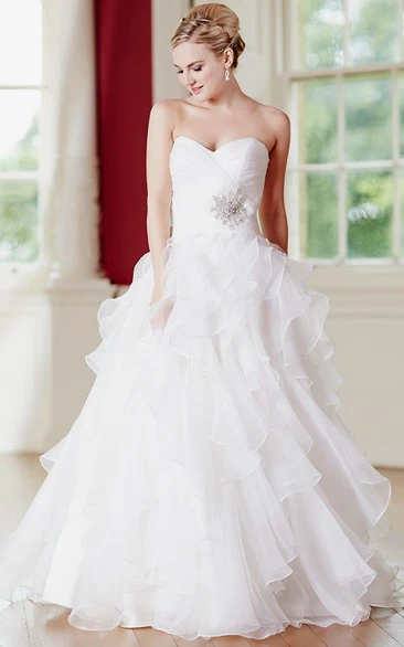 A-Line Sweetheart Ruffled Floor-Length Tulle Wedding Dress With Criss Cross And Broach