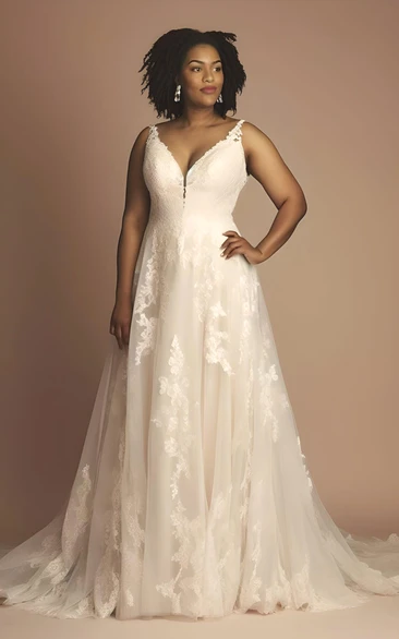 Lace Tulle Plus Size A-Line Sleeveless Wedding Dress with Appliques Plunging Neckline V-neck Bohemian Ethereal