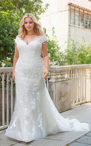 Long Sleevess V neck Plus size Mermaid Bridal gowns for Wedding