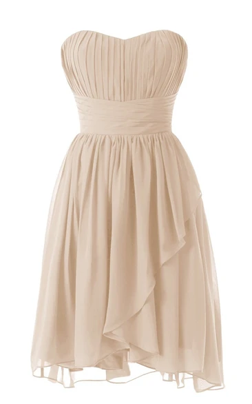Delicate Sweetheart Drapped Short Dress With Ruched Band