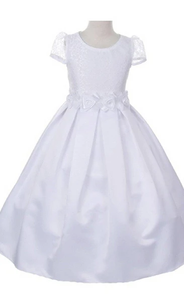 Short-sleeved A-line Dress With Lace Bodice and Flower