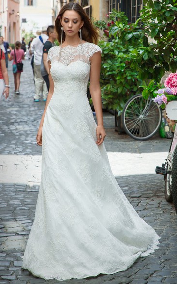 Elegant A Line Scalloped Wedding Dress with Appliques