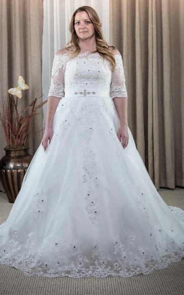 Ball Gown Tulle Lace Dress With Appliques Lace-Up Back