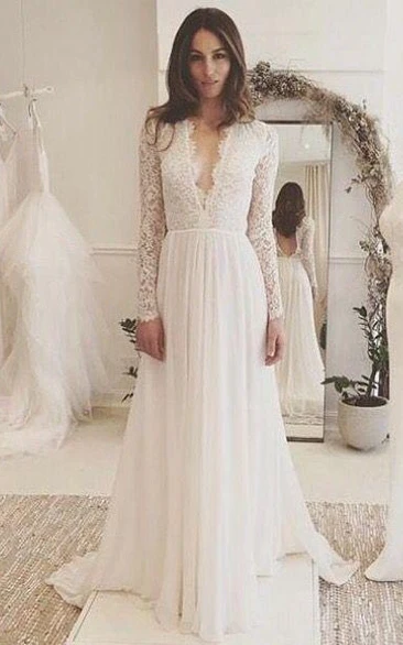 V-neck Long Sleeves Backless Ivory Chiffon Wedding Dress with Lace