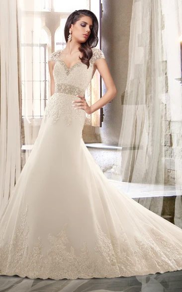 Sweetheart Lace and Tulle Wedding Dress with Removable Straps