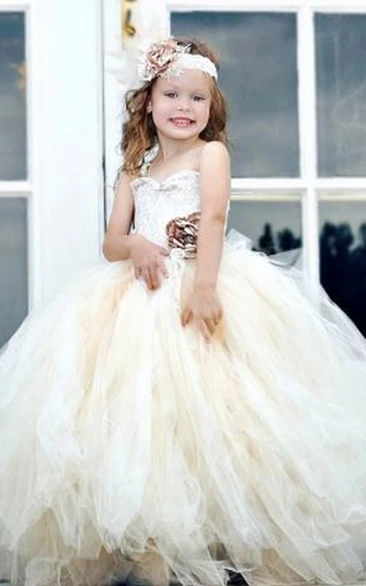 Glamorous Sweetheart Sleeveless Girl Pageant Dress With Ball Gown and Flower