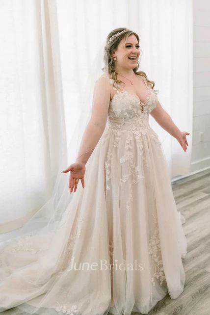 Classy Plus Size Lace Wedding Dresses V Neck A Line Side Split Bridal Gowns  Beaded Floor Length Chiffon Robe De Mariee From Verycute, $59.65