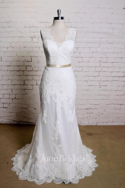 la femme sleeveless lace mermaid gown