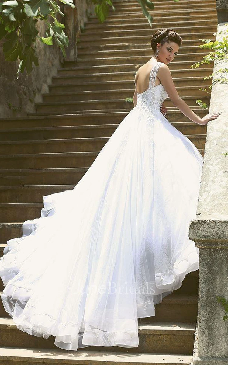 Delicate Strap Tulle Wedding Dress Beadings Appliques Ball Gown