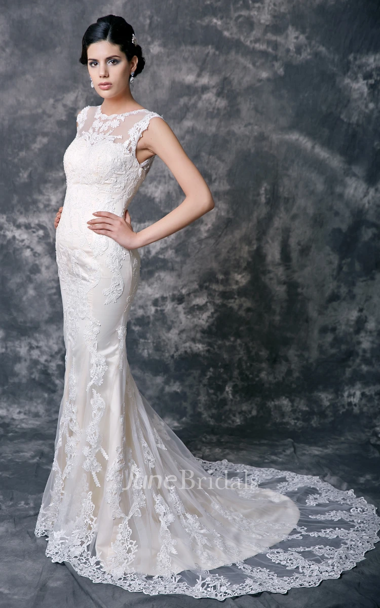 Feminine Lace Overlay Sheath Wedding Dress