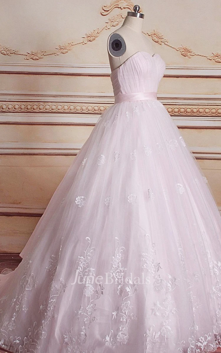 Ball Gown Sweetheart Chapel Train Tulle Lace Dress With Lace-Up Back