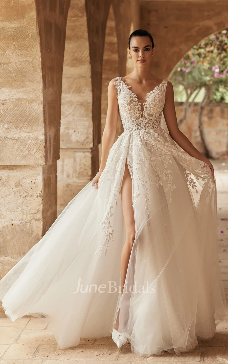 Elegant Garden Wedding Dresses Halter Style Applique Tulle Flowy Elegant Bridal Dress with Front Split