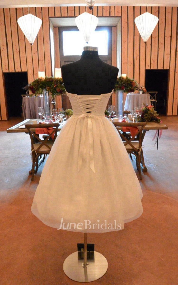 Tea-Length Organza Wedding Dress With Flower and Beading
