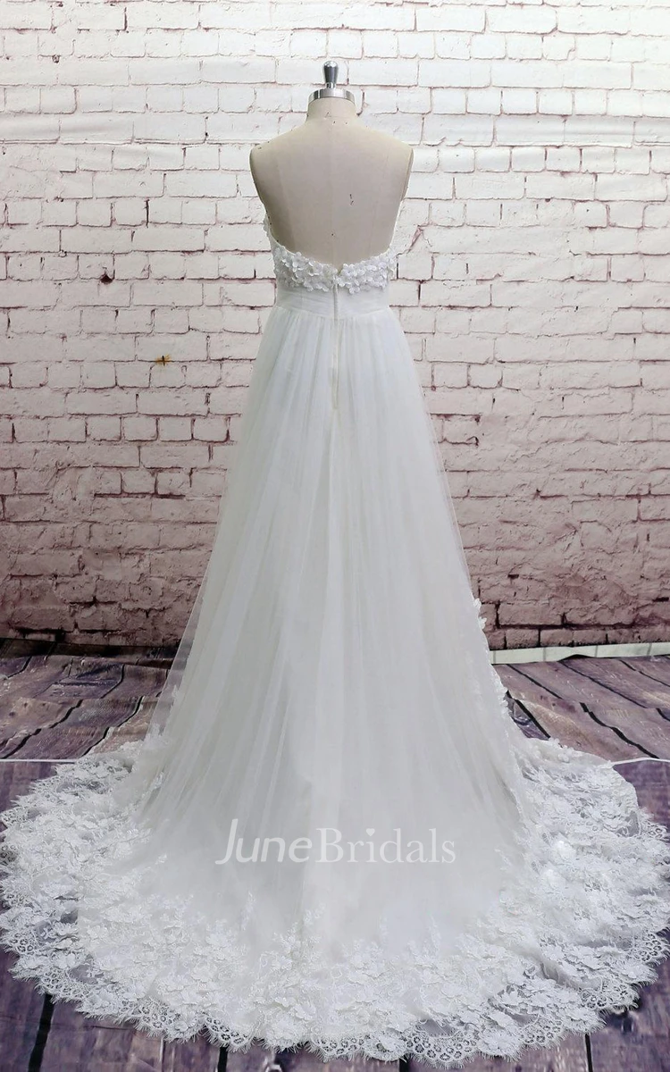 Sweetheart Flower A-Line Tulle Wedding Dress With Lace Hem