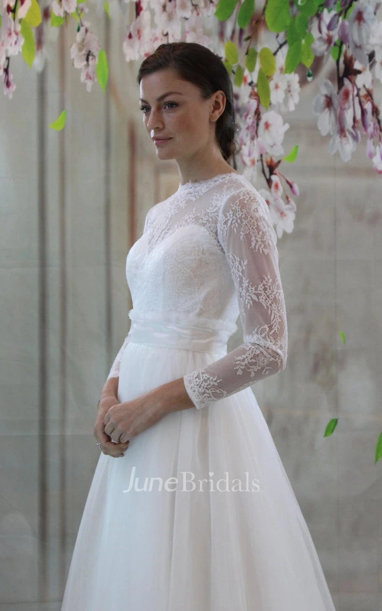 Long Sleeve A-Line Tulle Wedding Dress With Lace Bodice