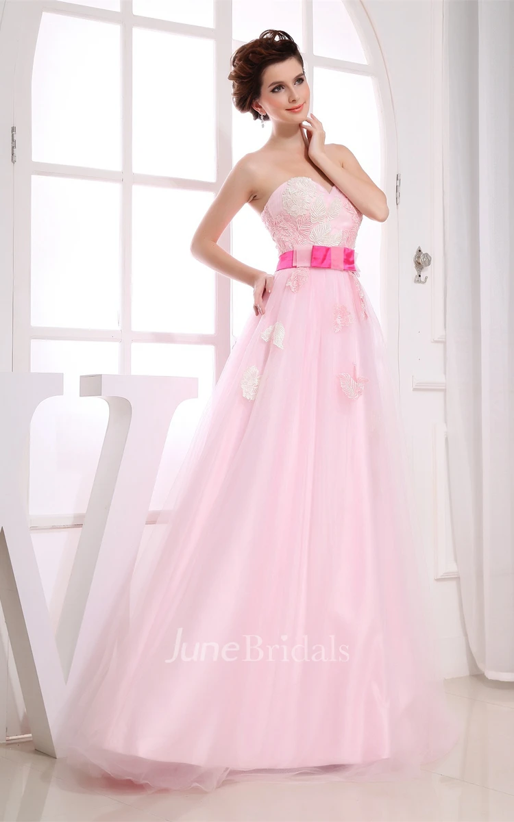 Blushing Sweetheart A-Line Dress with Appliques and Tulle Overlay