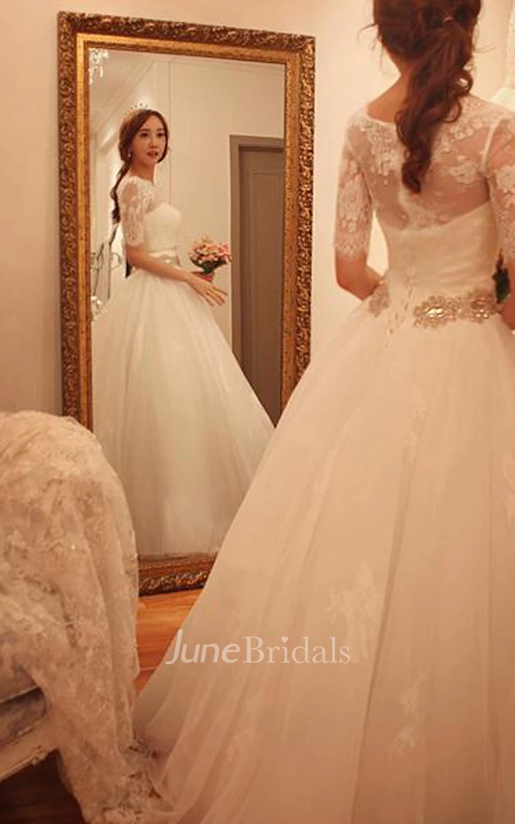 Elegant Half-Sleeve Tulle Lace Wedding Dresses A-Line With Crystal
