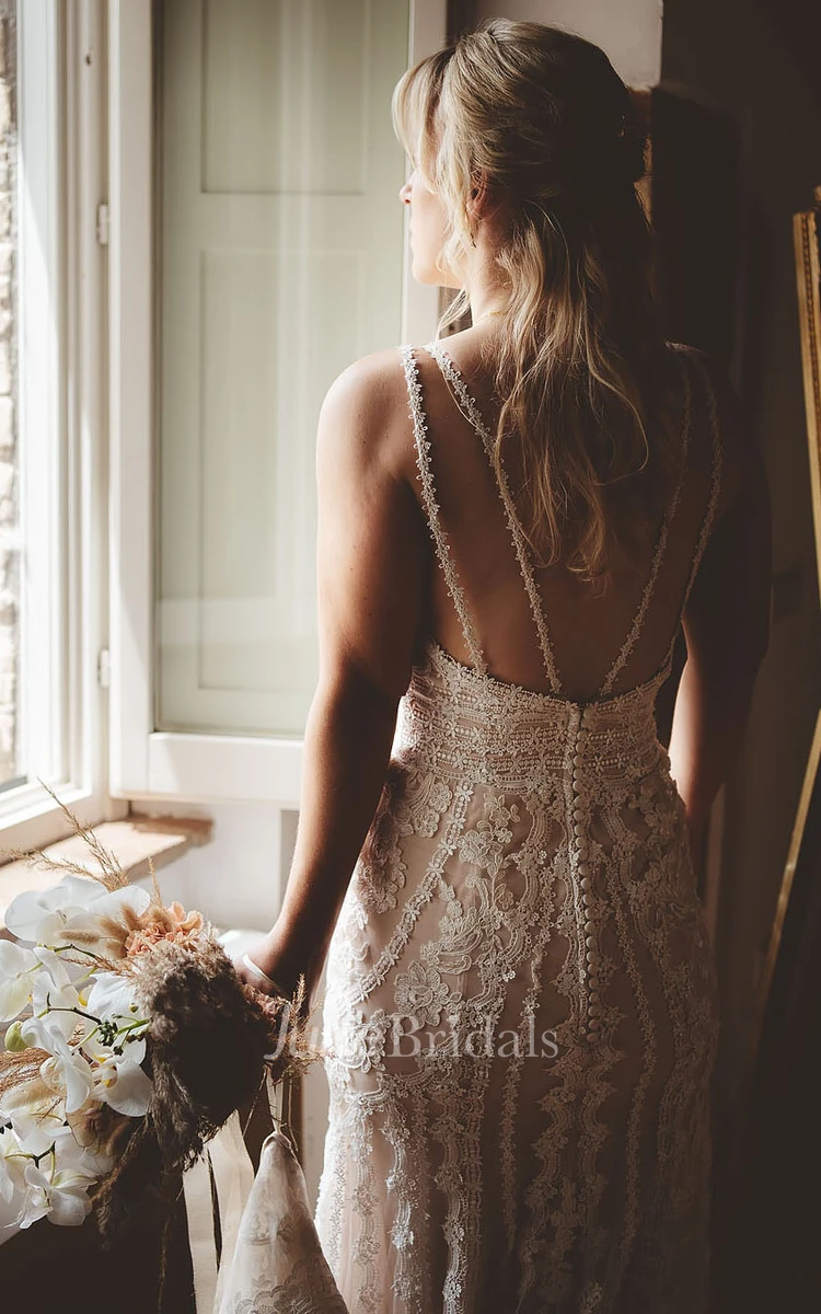 V-neck Mermaid Lace Bohemian Beach Wedding Dress With Open Back And Appliques