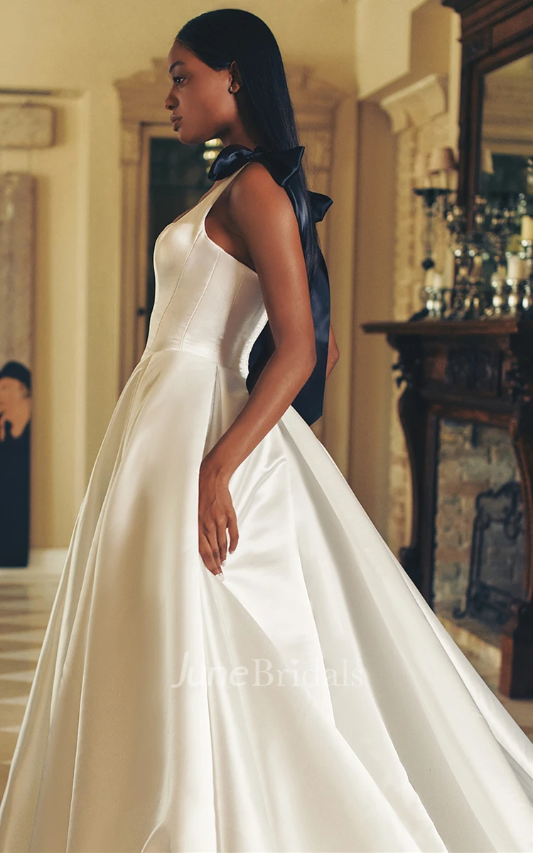 Wedding dress hotsell with straight neckline