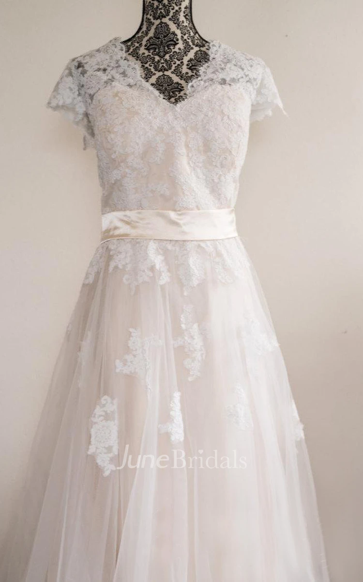 V-Neck Cap Sleeve A-Line Tulle Skirt Lace Bodice A-Line Wedding Dress With Sash