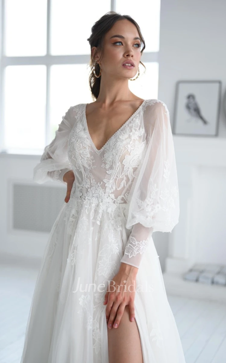 Elegant A-Line V-neck Tulle Wedding Dress with Appliques and Split Front
