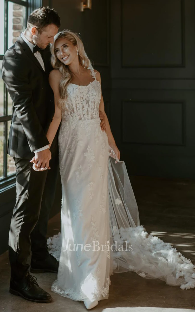 Mermaid Charming Corset Style Elegant Spaghetti Strap Tulle Lace Appliqued Trailing Wedding Dress