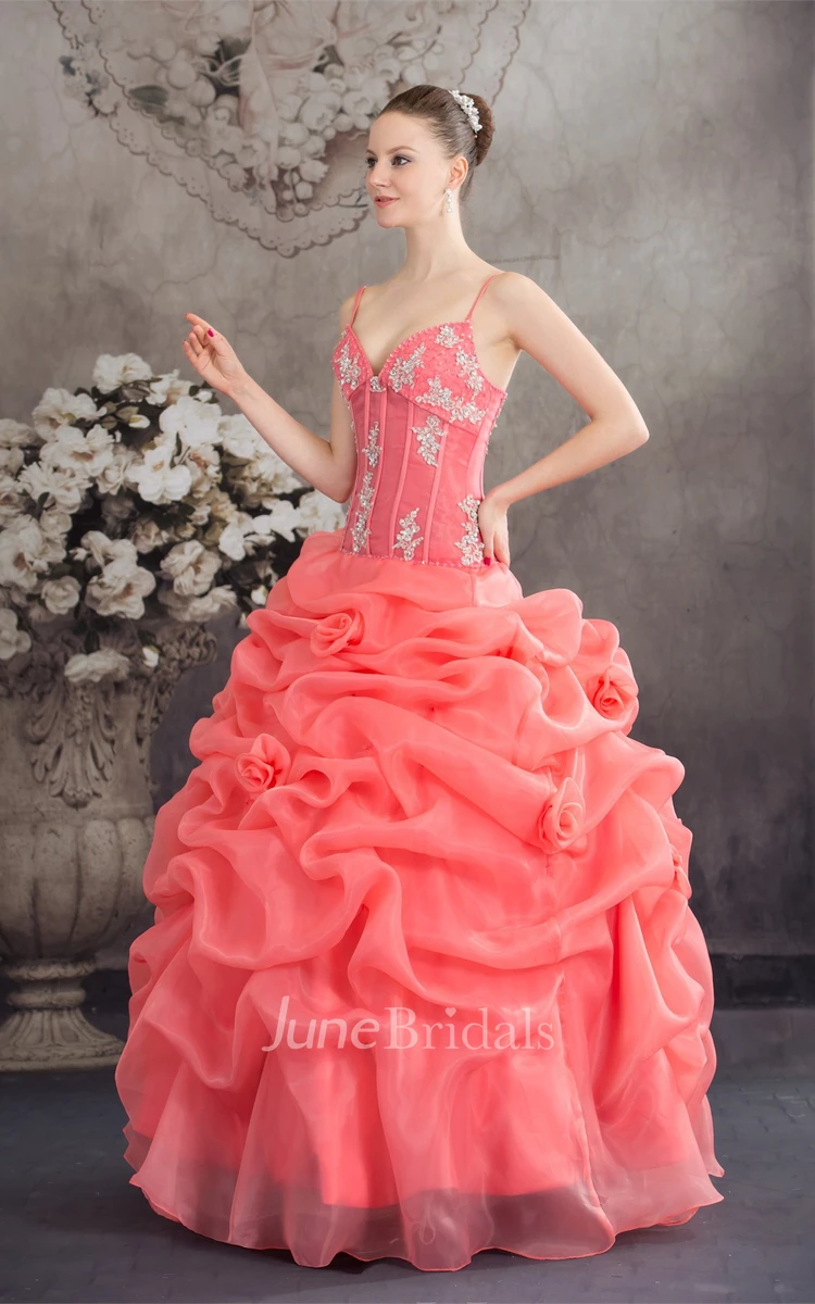 Spaghetti-Strap Ruffled Ball Gown with Appliques and Spaghetti-Straps