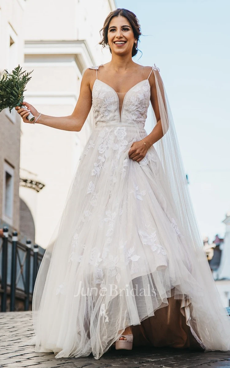 Bohemian A Line Spaghetti Lace and Tulle Wedding Dress with Appliques