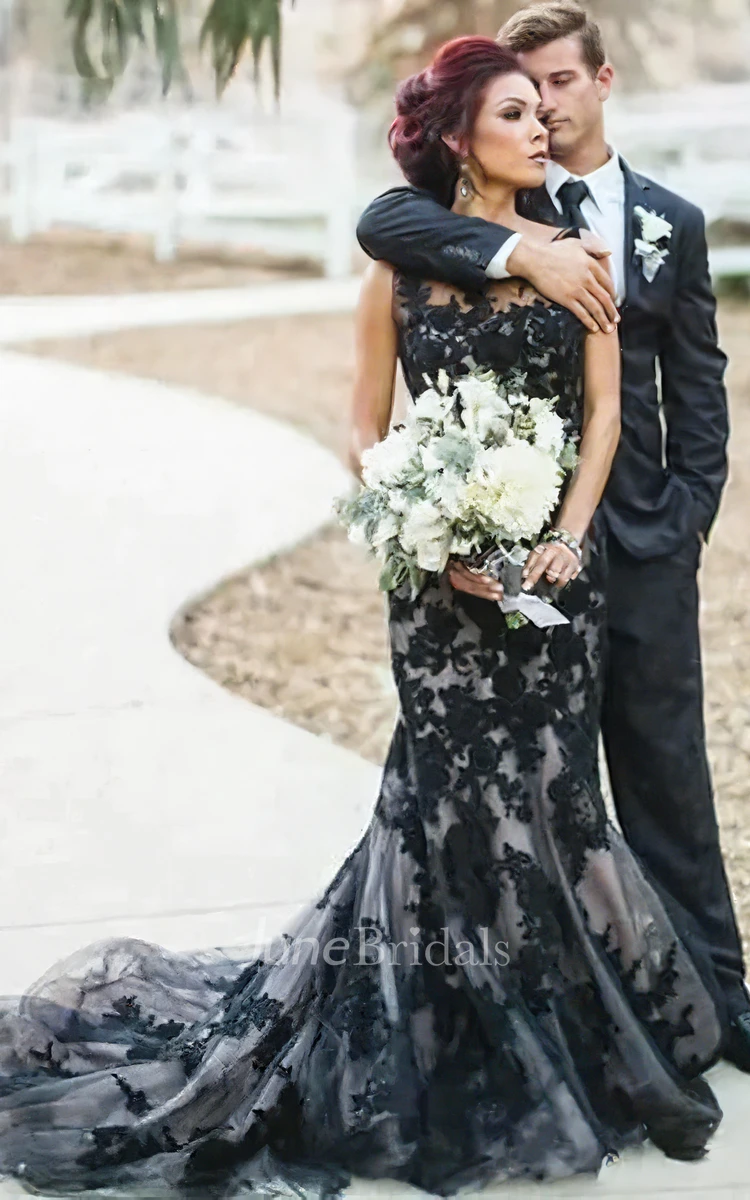 Black lace mermaid wedding hot sale dress