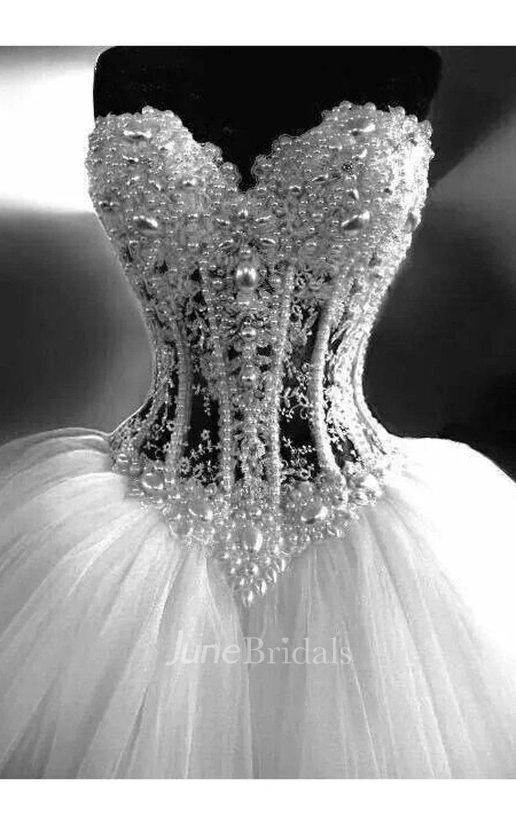 Elegant Sweetheart Sleeveless Tulle Wedding Dress With Appliques Beadings
