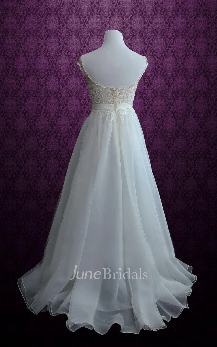 A-Line Scoop-Neck Organza Dress With Appliques