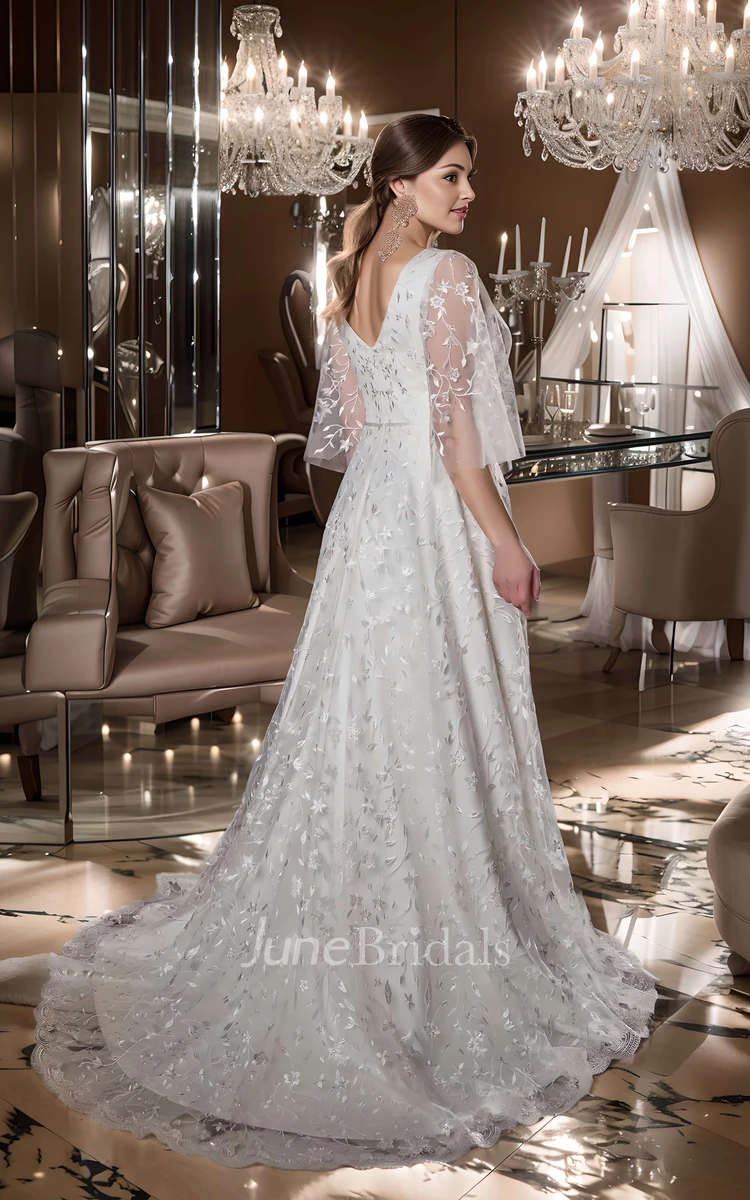 Romantic Floral A-Line V-neck Lace Tulle Wedding Dress Vintage Elegant Big Busts Floor-length Long Bat Sleeve Low-V Back Bridal Gown with Sash