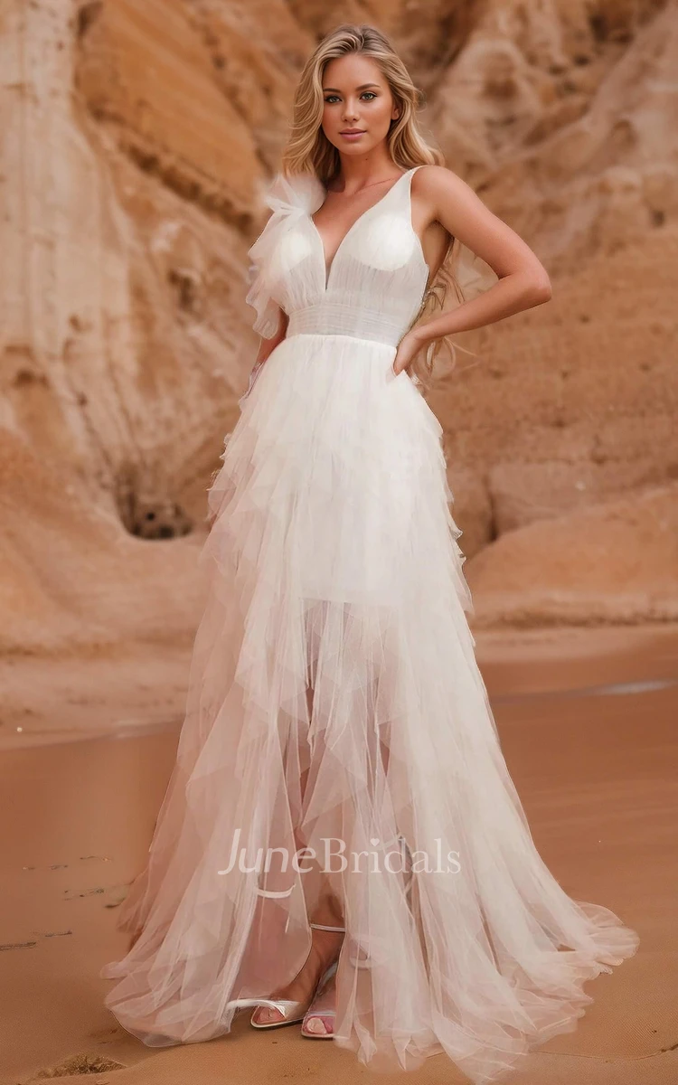 Ethereal Romantic A-Line Tulle Wedding Dress Beach Sexy Solid V-neck Floor-length Sleeveless Bridal Gown with Lace-up Back