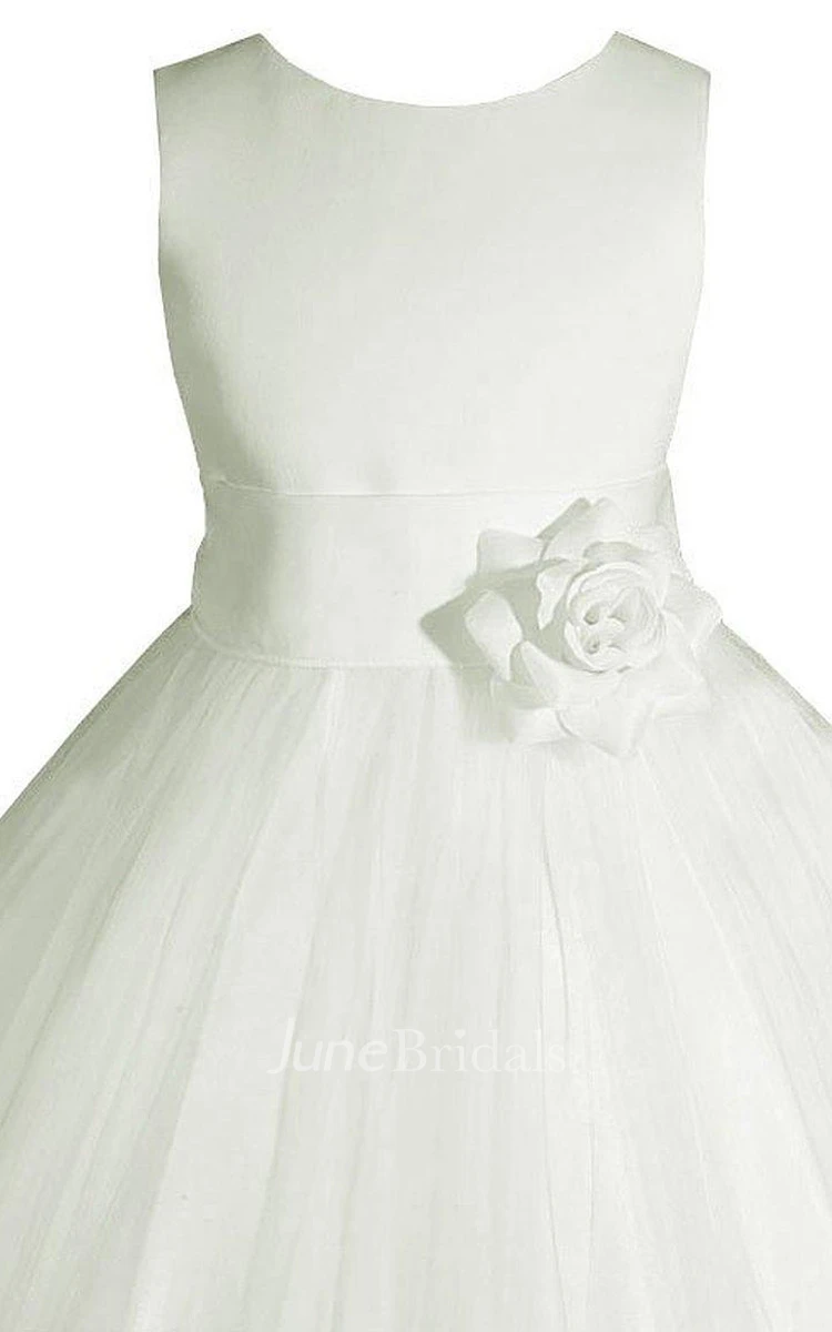 Sleeveless Scoop-neck A-line Dress With Petals and Bow