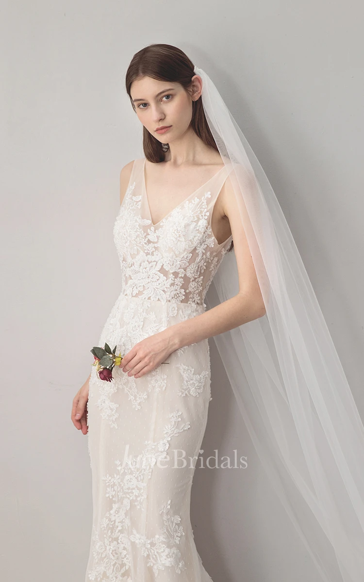 Simple Style White Tulle Cathedral Bridal Veil