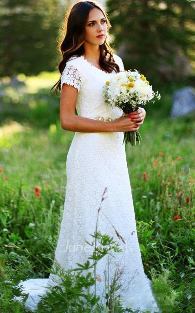 Country Vintage Lace Wedding Dress