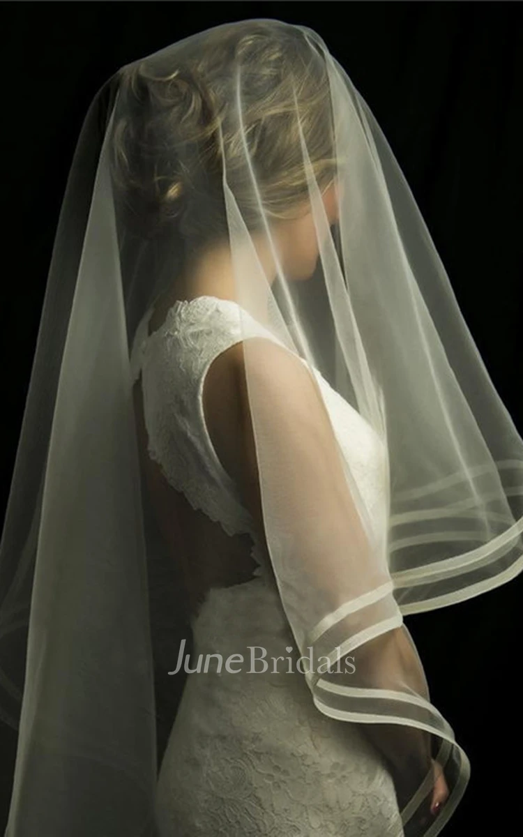 Sweep Length Simple Long Tulle Bridal Veil