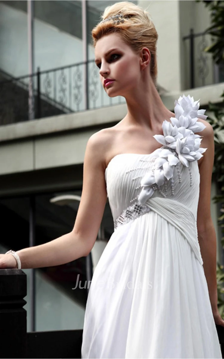 Decent White A-line Floor-length One Shoulder Dress