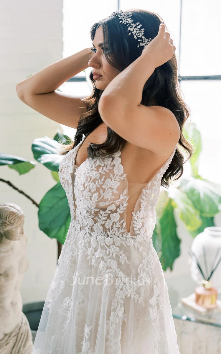 Sexy Deep-V Back Garden Wedding Dress Deep-V Back Lace Appliques Tulle Bridal Gown