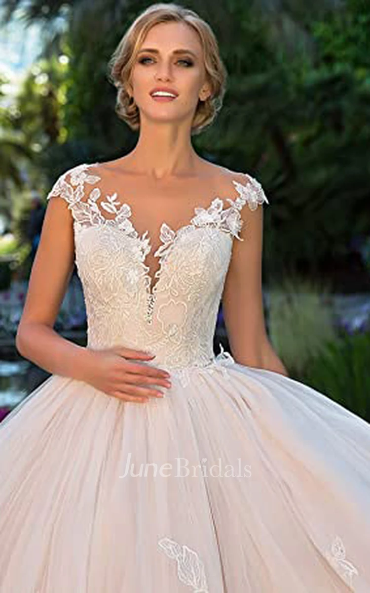 Organza A-Line V-neck Wedding Dress Casual Simple Sexy Summer Romantic  Adorable Garden With Short Sleeves And Appliques - June Bridals