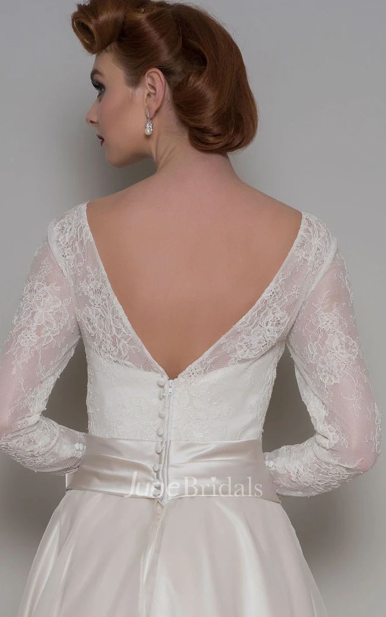 A-Line Lace Long-Sleeve Floor-Length Scoop-Neck Satin&Tulle Wedding Dress With Bow