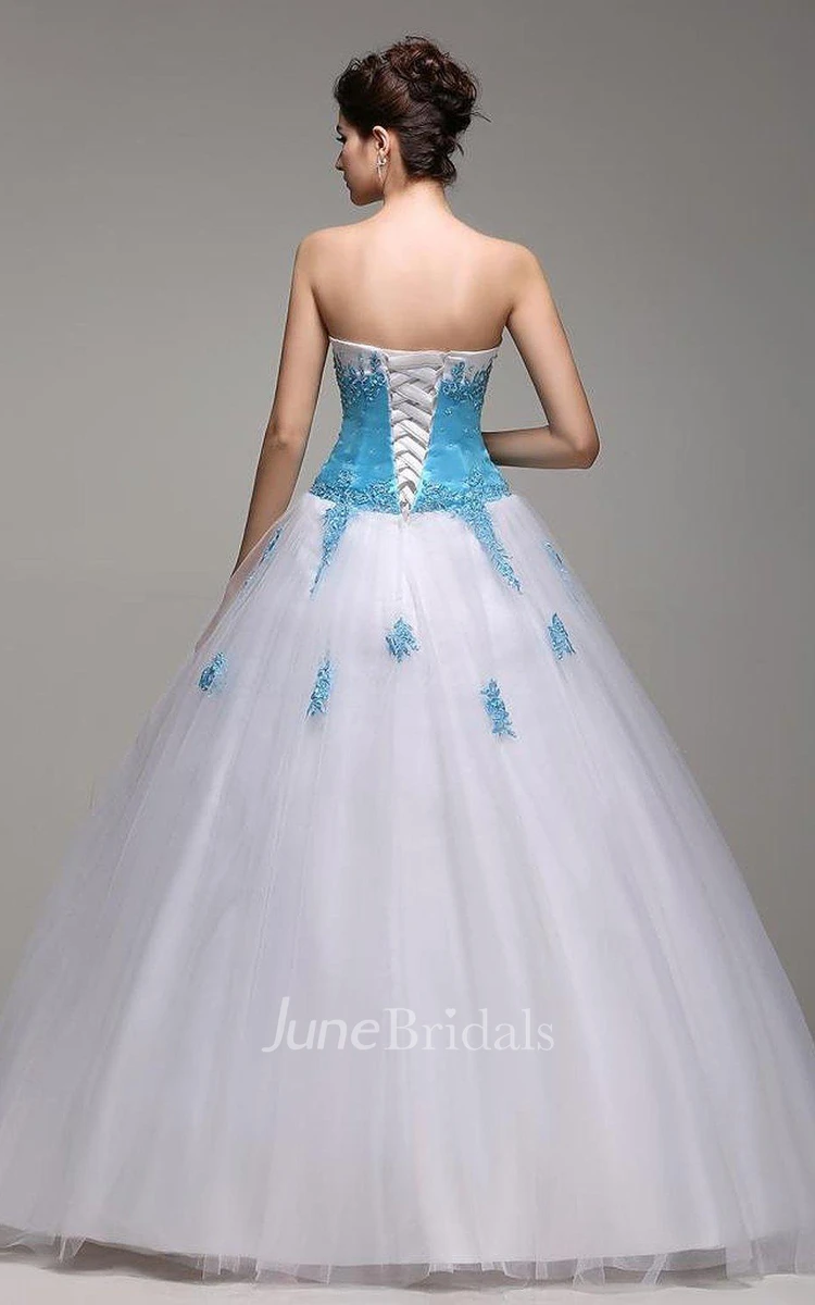 Sweetheart Tulle Ball Gown With Appliques and Beadings