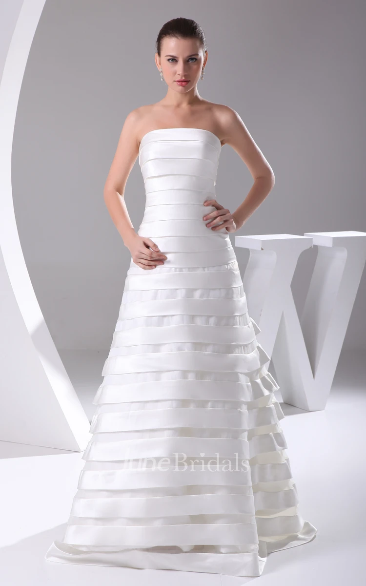 Strapless A-Line Tiered Dress With Ribbon and Zipper Back