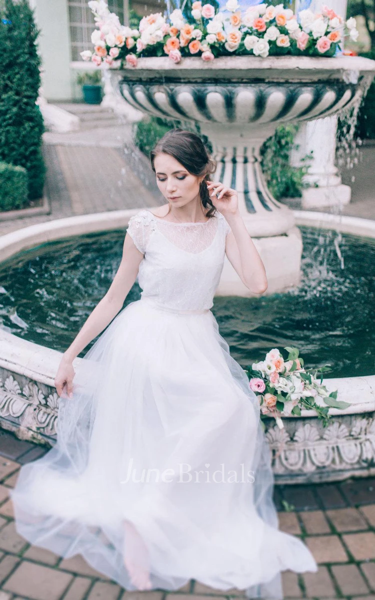 Short Sleeve Scoop-Neck Tulle Dress With Pleats And Flowers and Pearl Diamonds Branches Shine Aesthetic Hair Band