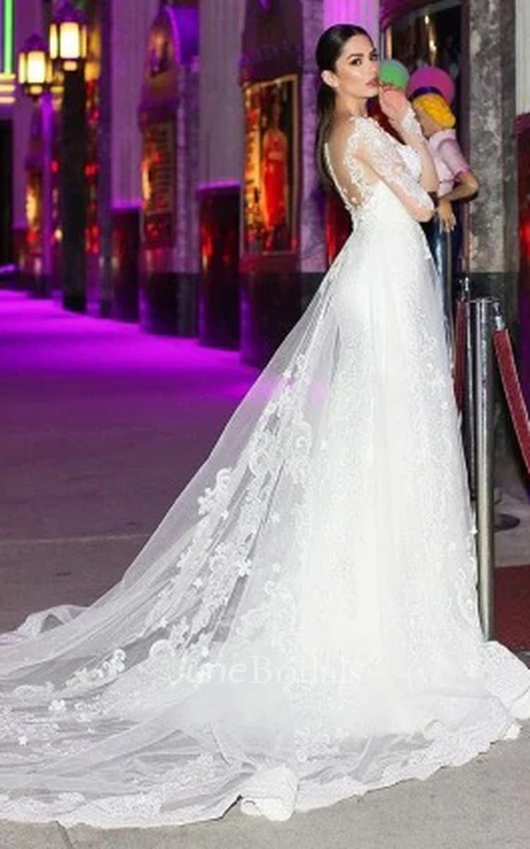 Casual Bateau Long Sleeve Court Train Tulle A Line Wedding Dress with Appliques
