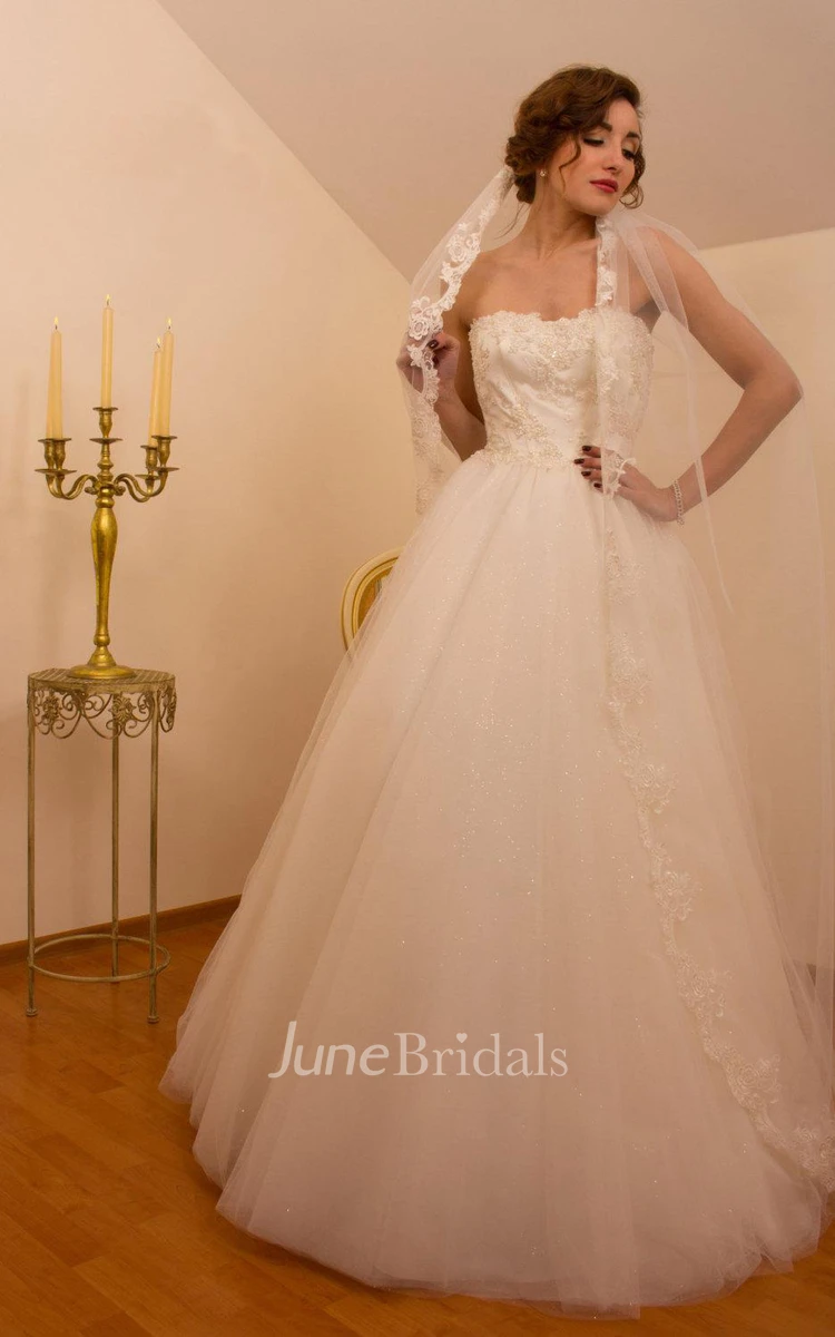Cathedral Train Tulle Lace Weddig Dress With Illusion