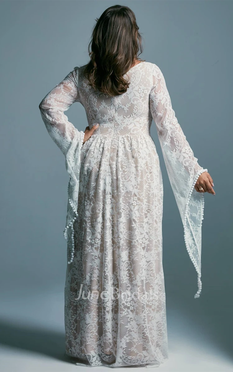 Romantic Plus Size A Line Lace Wedding Dress with Appliques