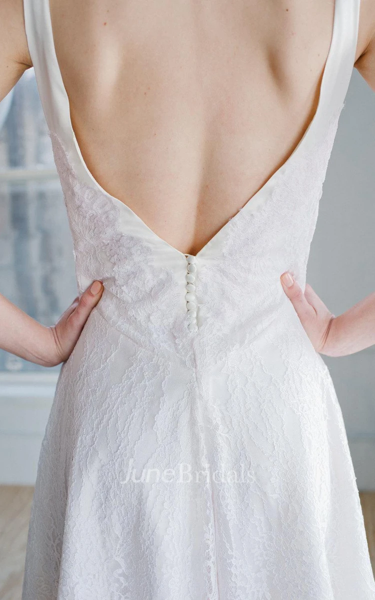 Scalloped Neck Sleeveless Backless A-Line Short Lace Wedding Dress