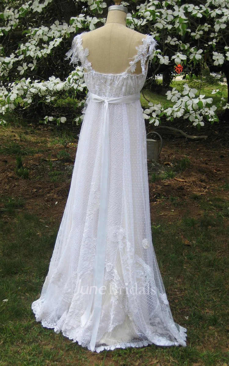 V-Neck Sleeveless A-Line Hippie Lace Wedding Dress With Bow